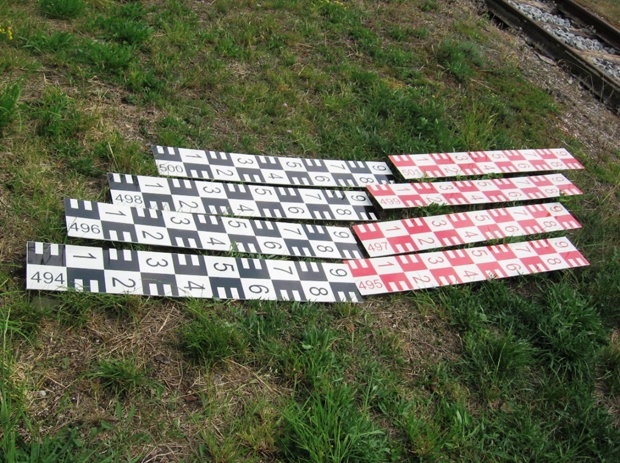 Galerie hotových ukazatelů měření výšky hladiny vody (vodočetných latí) 16 Galerie hotových ukazatelů měření výšky hladiny vody (vodočetných latí) 16