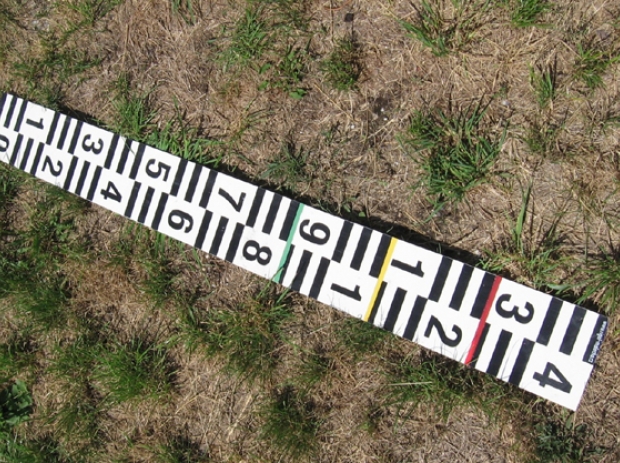 Galerie hotových ukazatelů měření výšky hladiny vody (vodočetných latí) 17 Galerie hotových ukazatelů měření výšky hladiny vody (vodočetných latí) 17