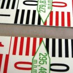 Výroba vodočtu, latě, stanice 1 Nasza oferta zamówienia na standardowy obraz skali na łatach wodowskazowych (wskaźnik poziomu wody) w kilku rodzajach wykonania.