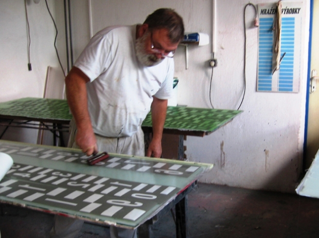 Galerie fotografií - Výroba vodočetů, měření výšky vodní hladiny 2 Galerie fotografií - Výroba vodočetů, měření výšky vodní hladiny 1