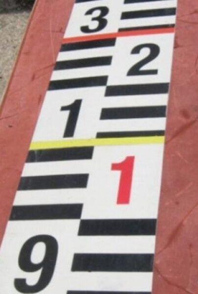 Speciální kóty vodočetných latí - Liniové značení bez číselné kóty