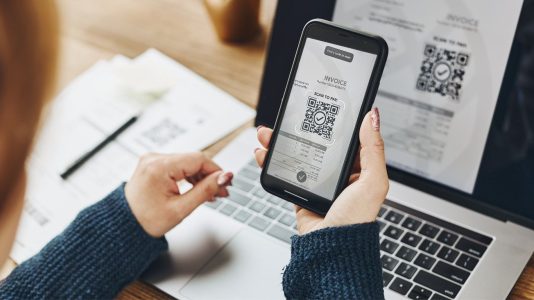 Platba QR kódem Faktura s QR kódem pro platbu za vodočetné latě se splatností 14 dní