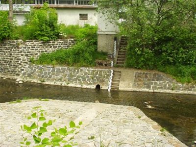 skladane vodocetne late v provozu skladane vodocetne late v provozu